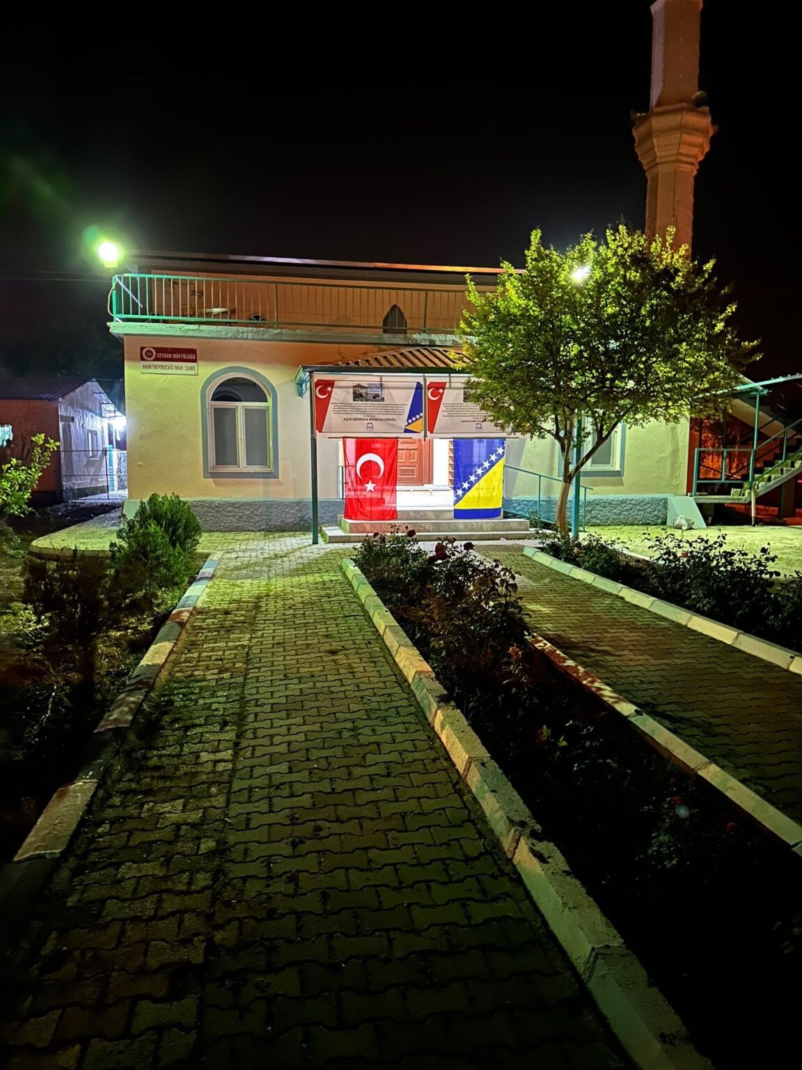 Adana – Ceyhan Hamitbeybucağı Köyü Camisi ve Depremzede Boşnak Ailemiz İçin Yapılan Evin Açılışı