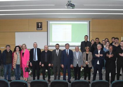 Sakarya Üniversitesi (SAÜ) Balkan Araştırmaları Uygulama ve Araştırma Merkezi (SABAMER) ve Balkan Öğrenci Topluluğu’nun katkılarıyla, “Balkan Ülkeleri Tanıtım Serisi-Kosova”